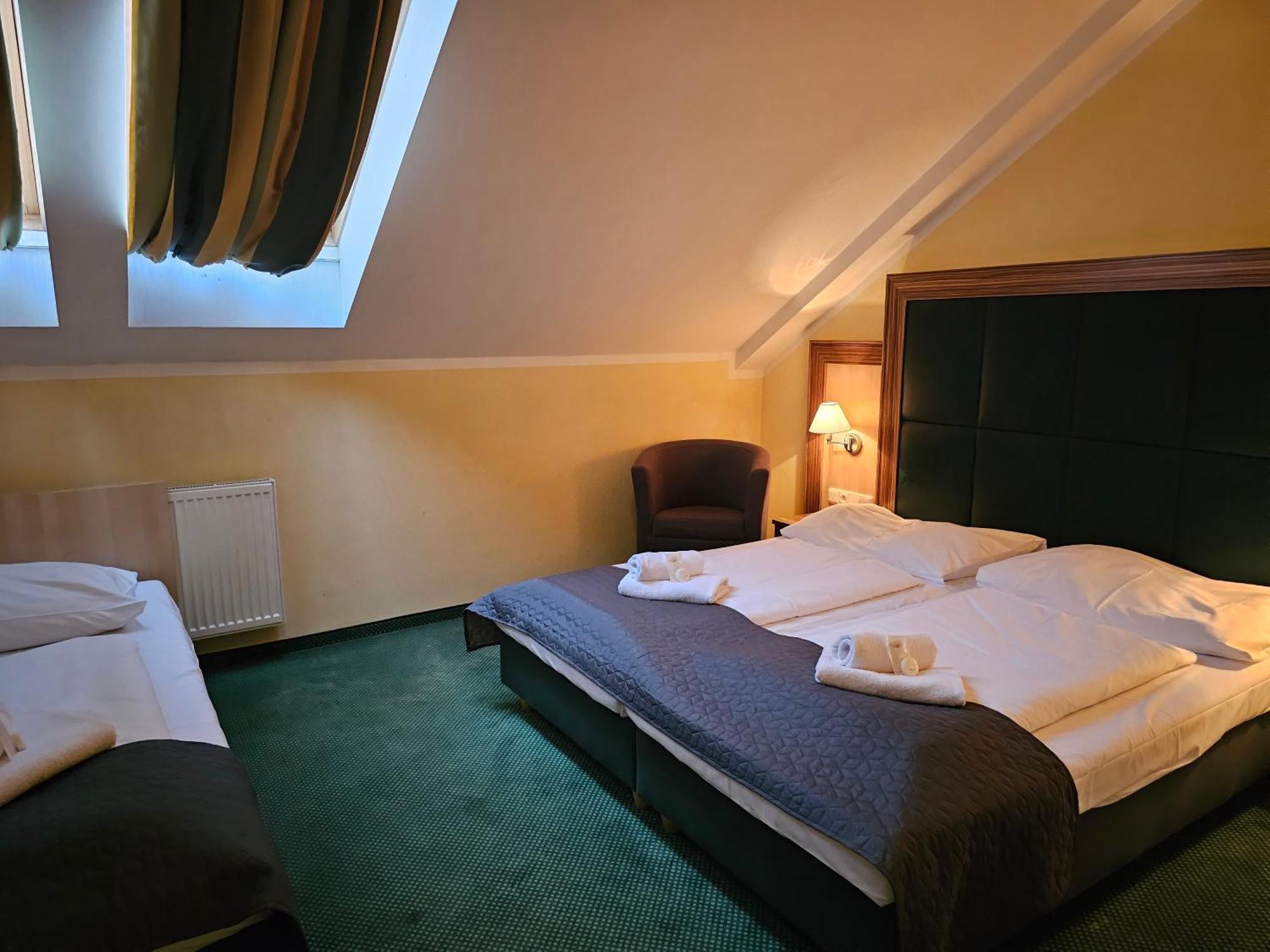 Hotel U Divadla Znojmo Dış mekan fotoğraf